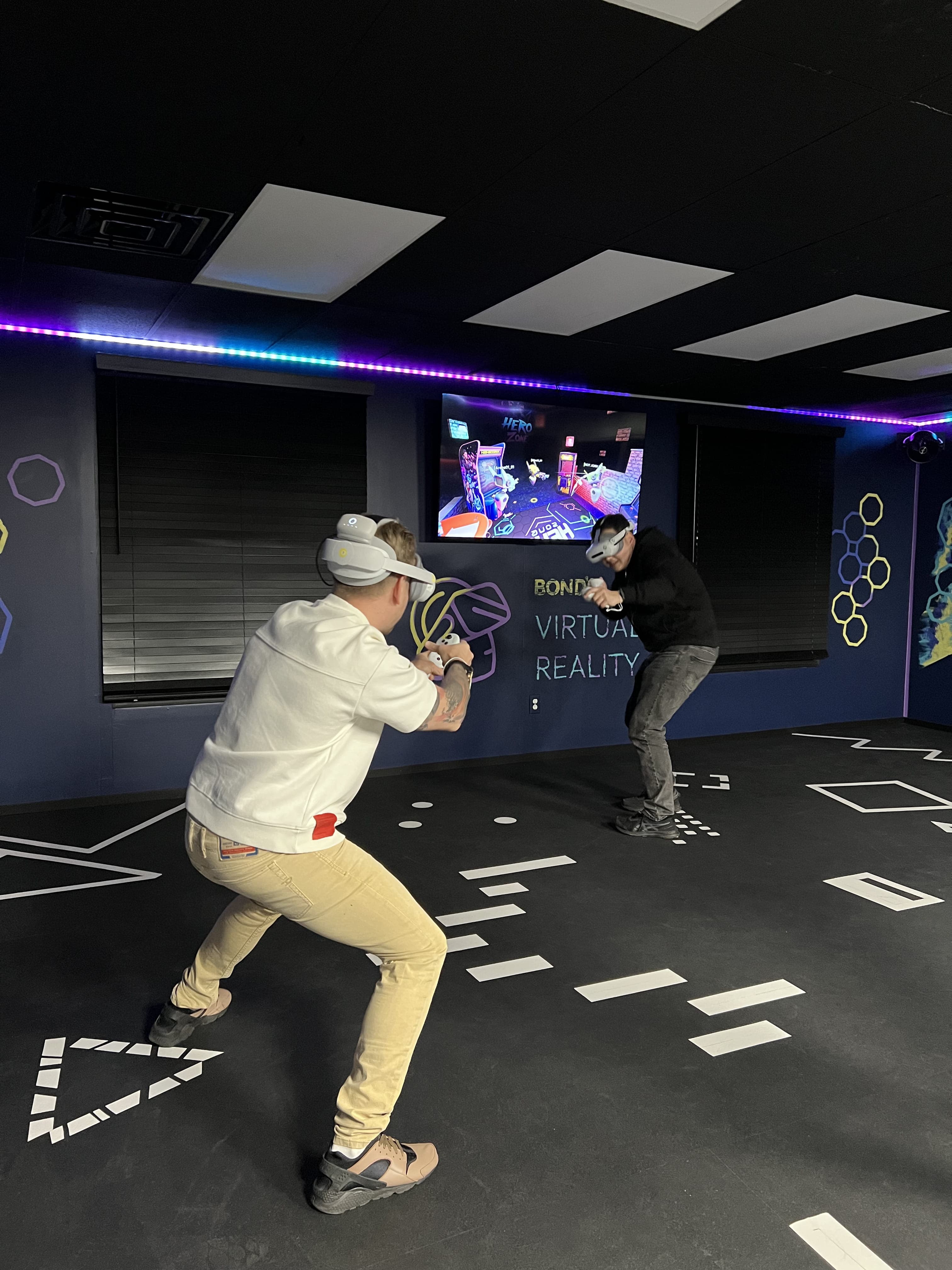 VR Arena multiplayer action